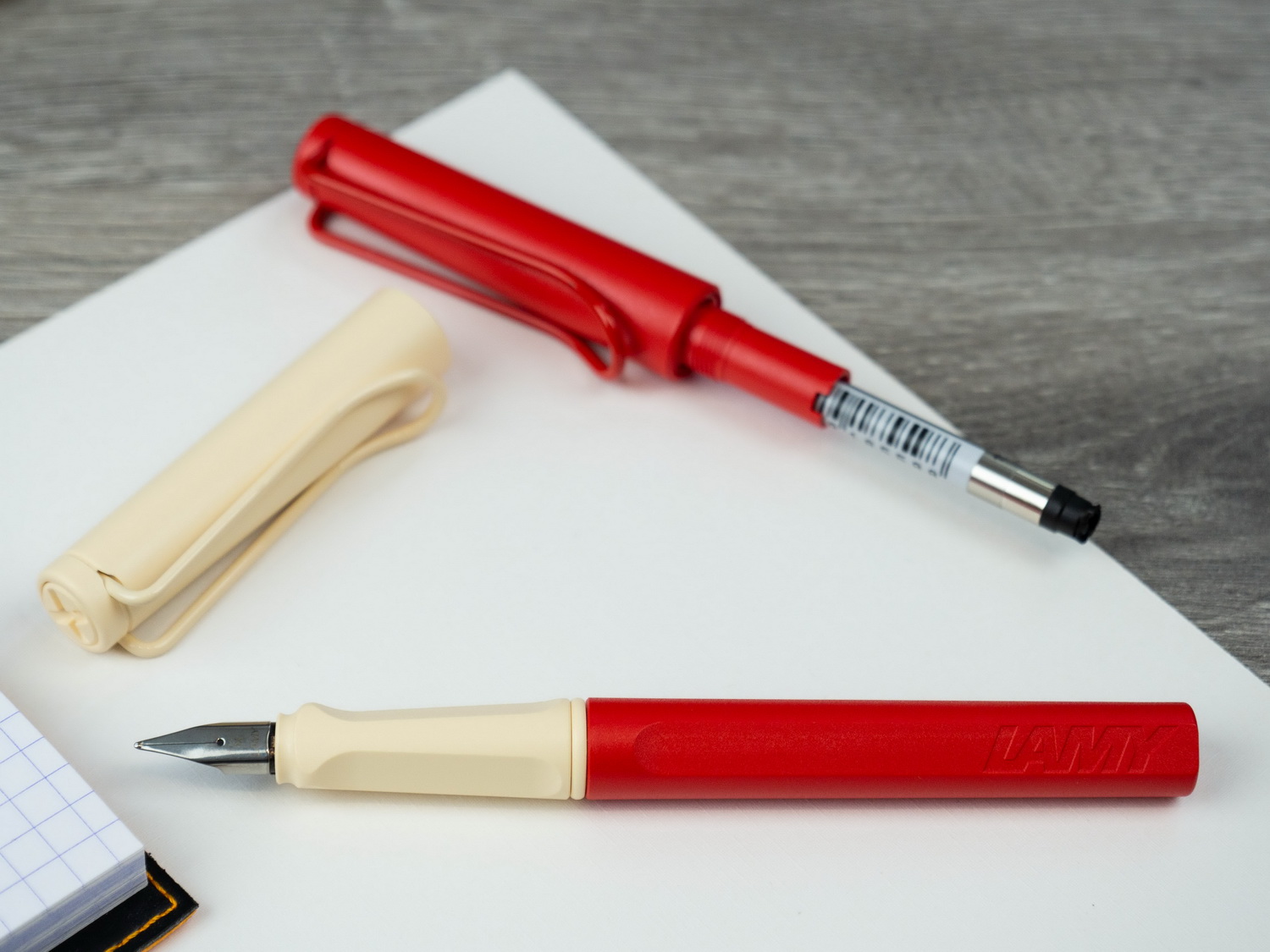 LAMY Safari Strawberry & Cream. Мультиобзор специального выпуска ручек —  товарные обзоры на портале Сегмент